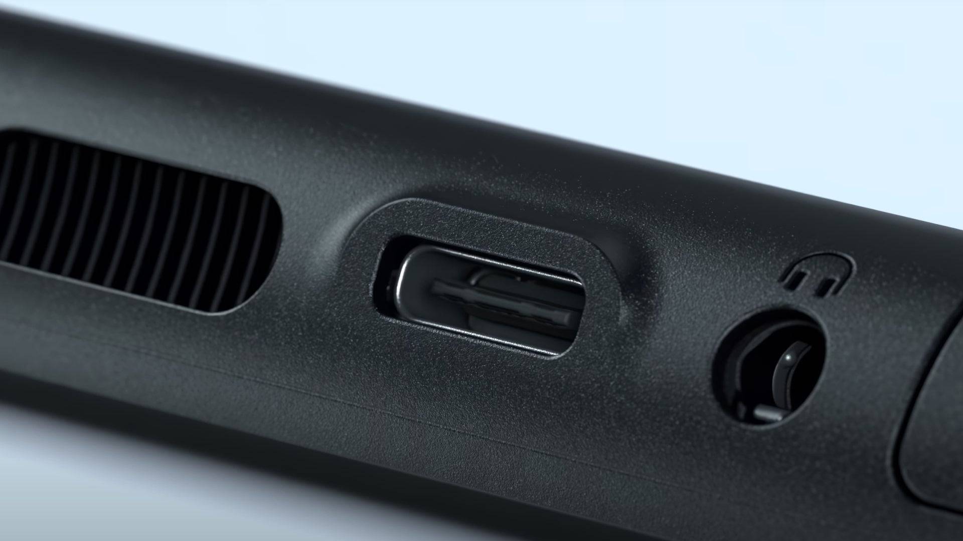 Nintendo Switch 2 ha due porte USB-C.
